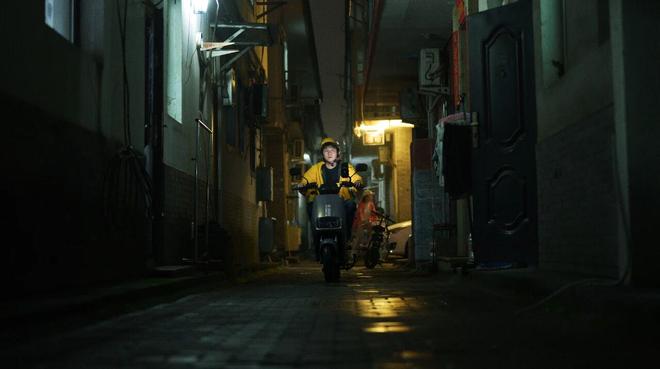 中国“跑得最快”的这群人