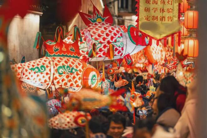 我,30岁,做乡村运营生意,公司年入超7000万元|新春走基层(2) 我,30岁,做乡村运营生意,公司年入超7000万元|新春走基层(2)